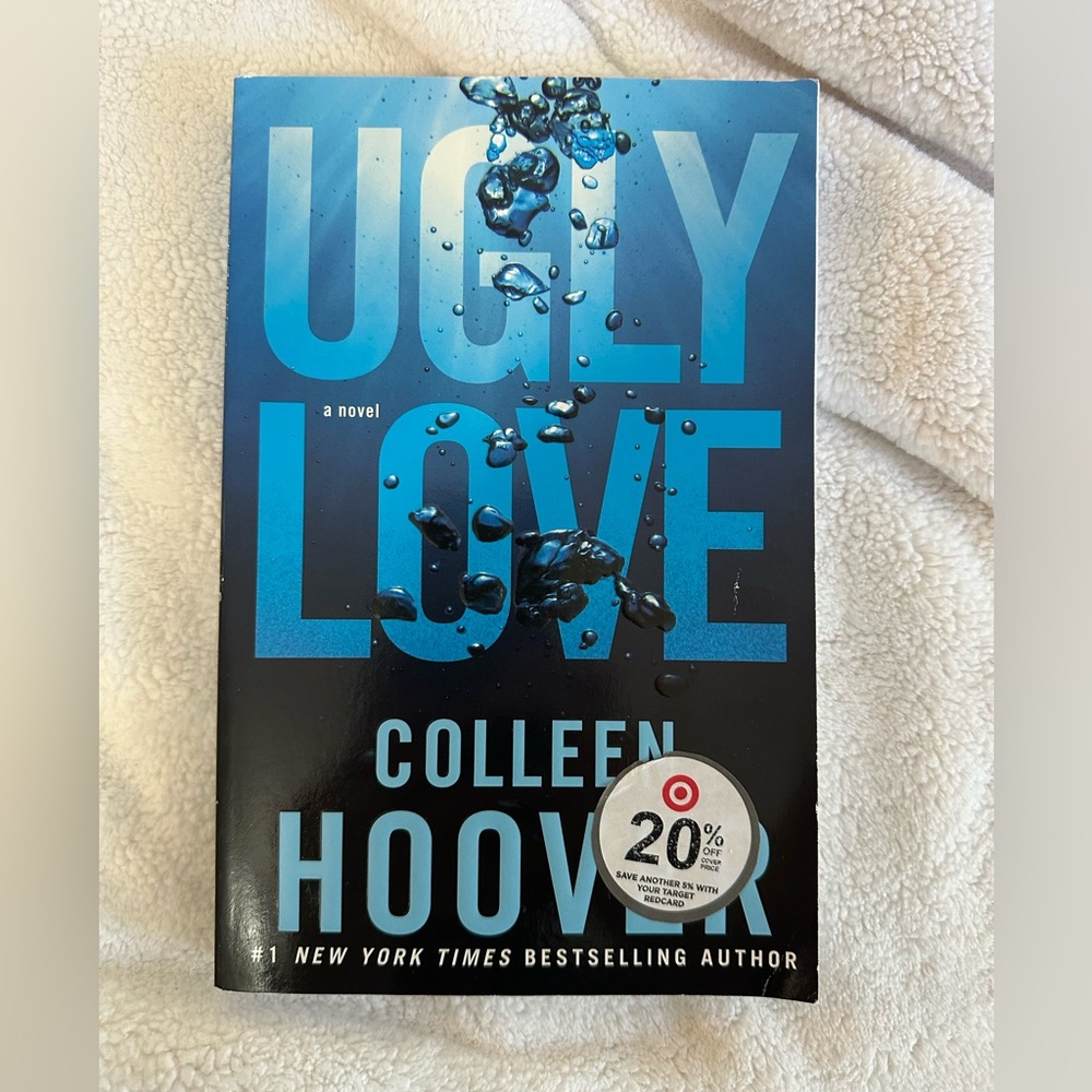 Ugly love by Colleen Hoover